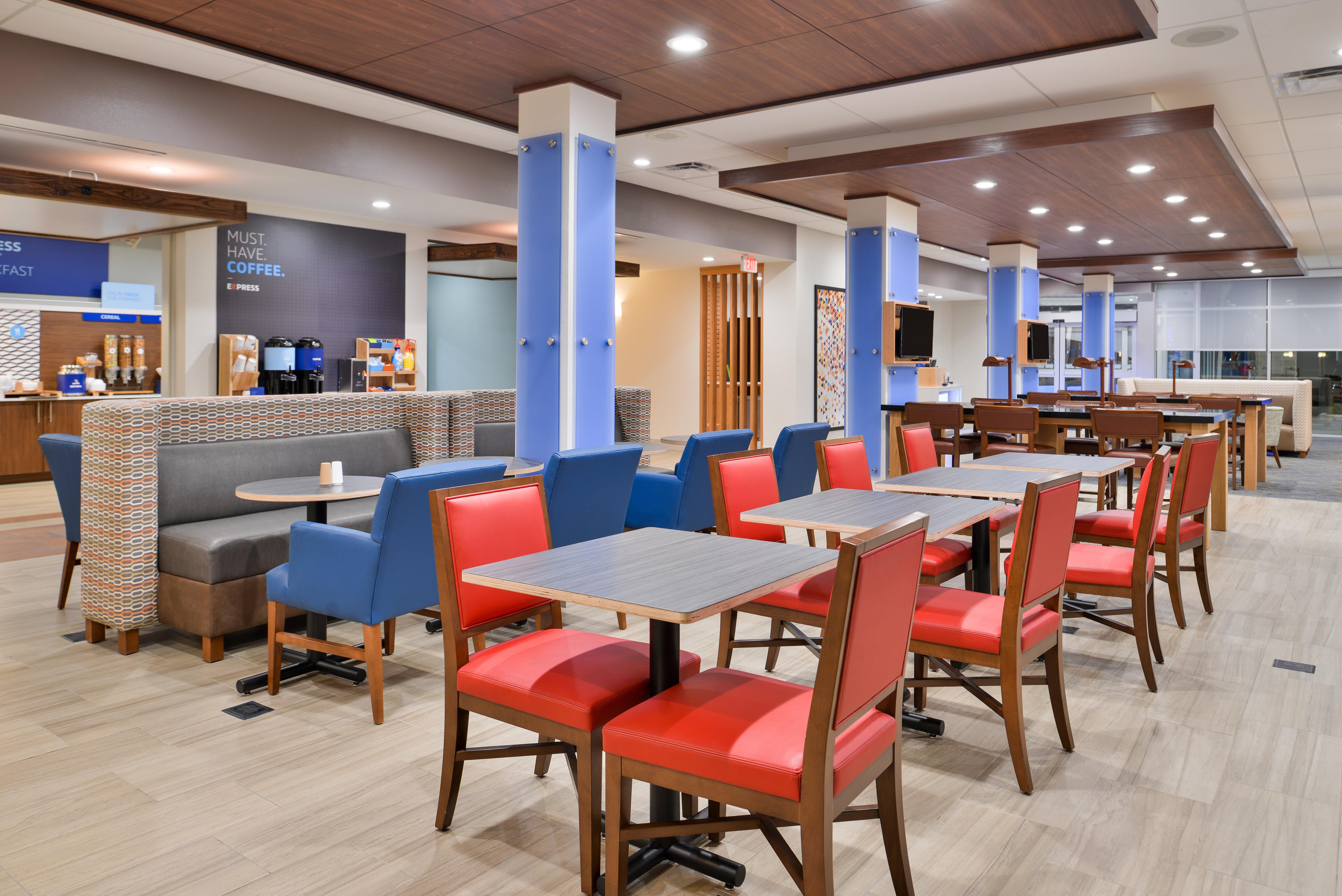 Holiday Inn Express - Early By Ihg Bagian luar foto