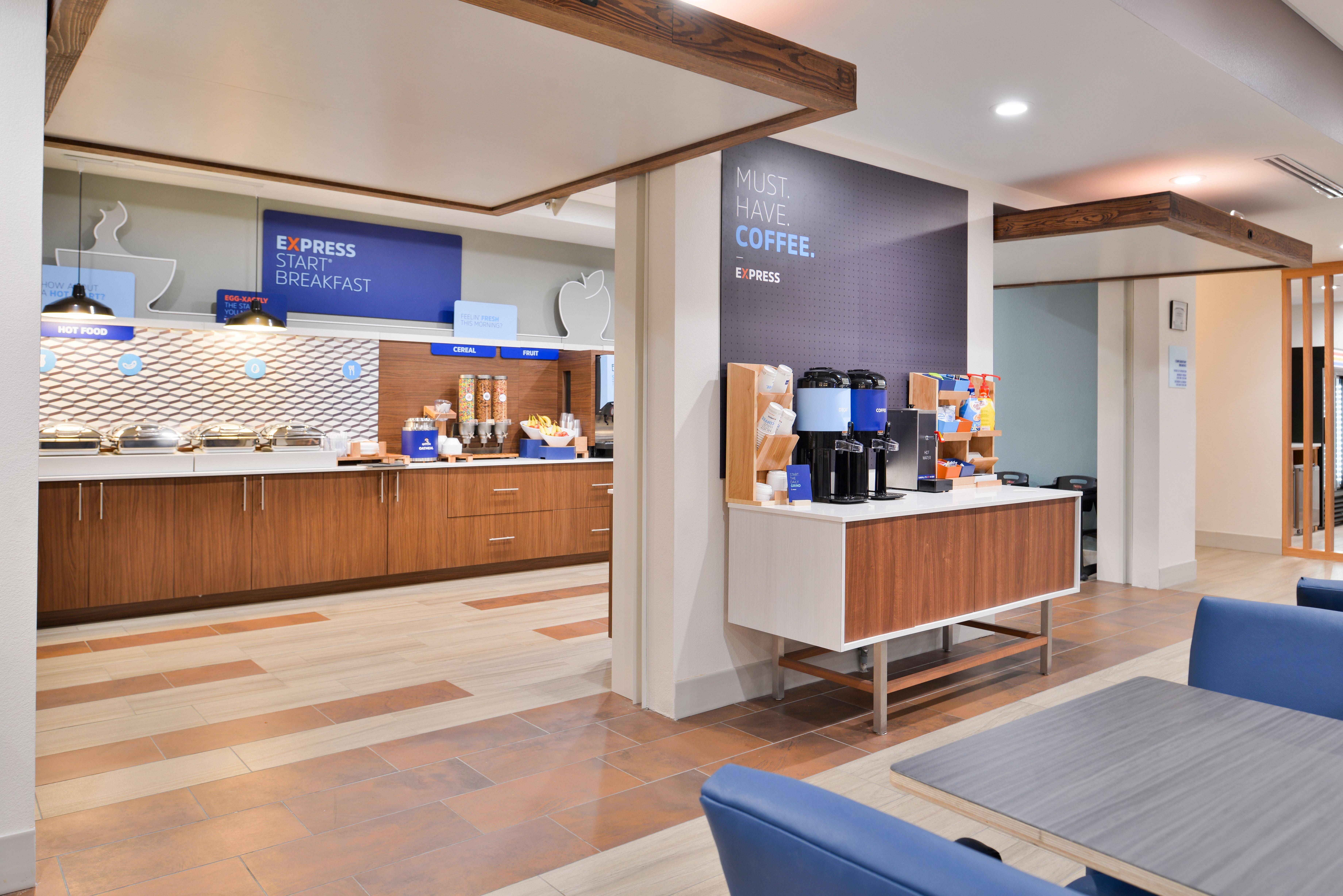 Holiday Inn Express - Early By Ihg Bagian luar foto