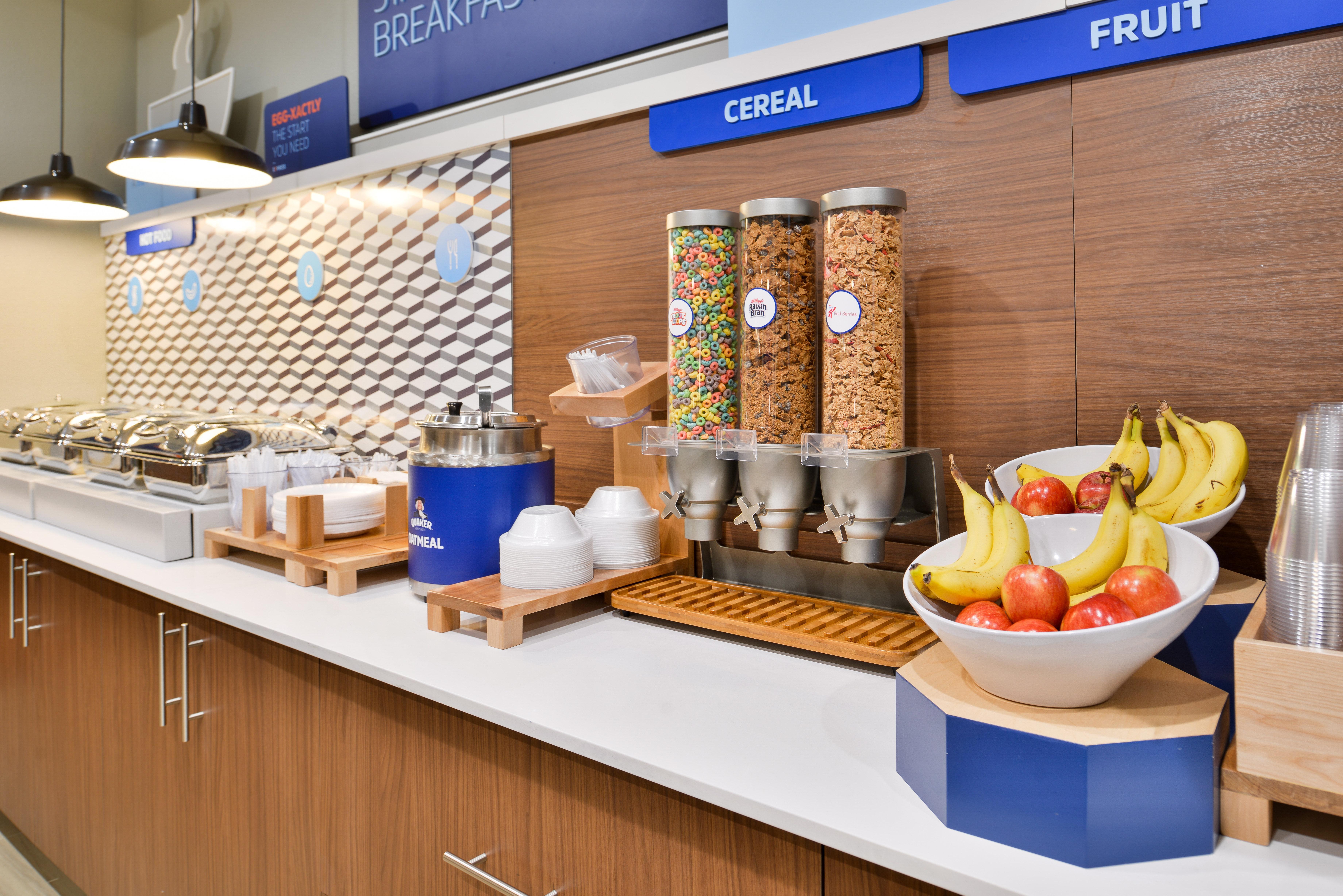 Holiday Inn Express - Early By Ihg Bagian luar foto