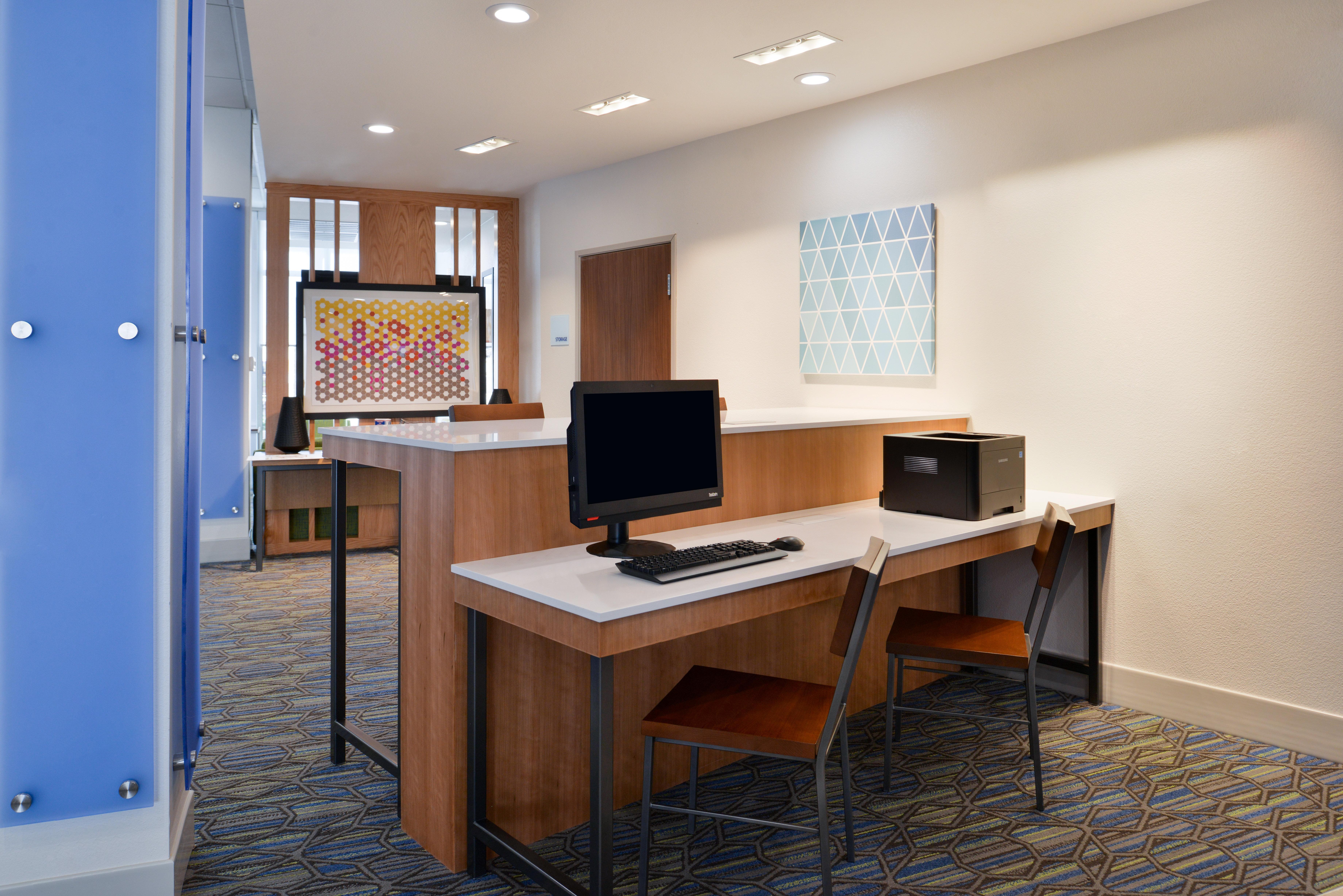 Holiday Inn Express - Early By Ihg Bagian luar foto